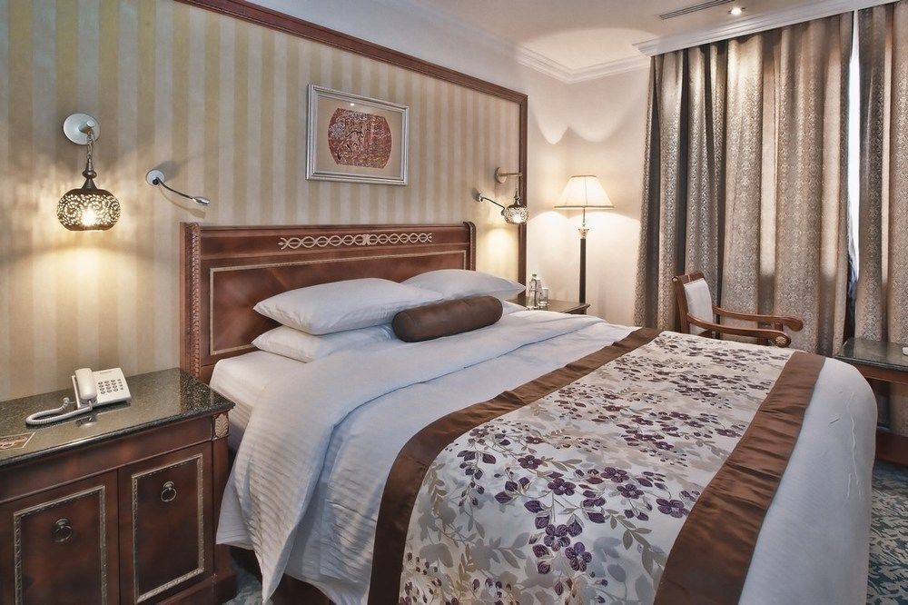 Konoz Al Yam Hotel Jeddah Exterior photo