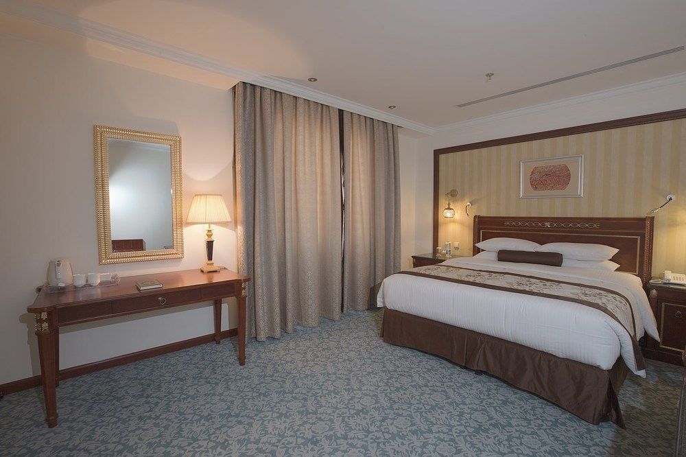 Konoz Al Yam Hotel Jeddah Exterior photo