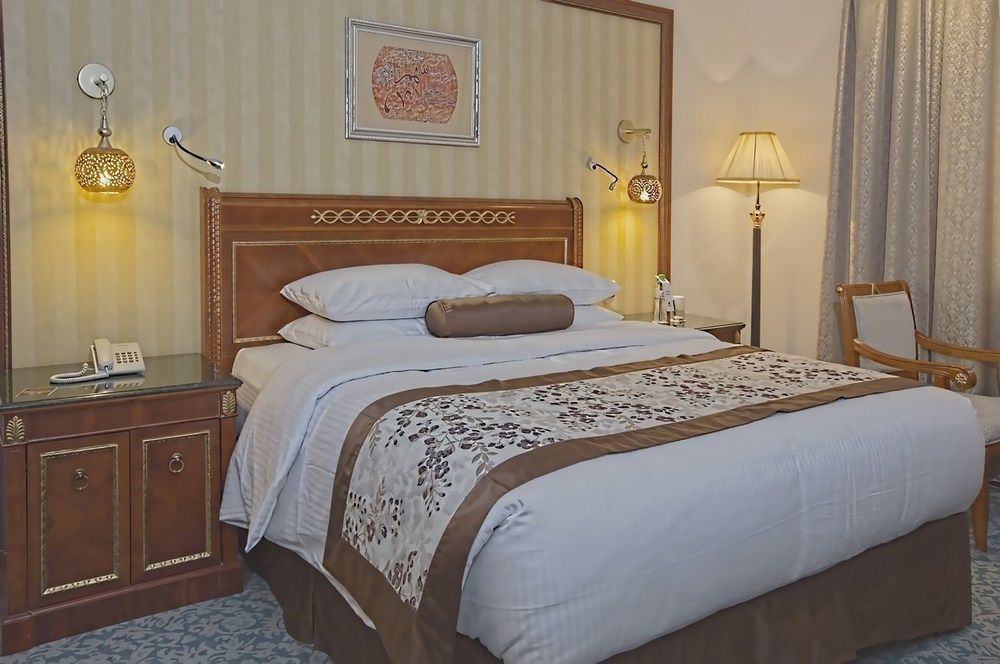 Konoz Al Yam Hotel Jeddah Exterior photo
