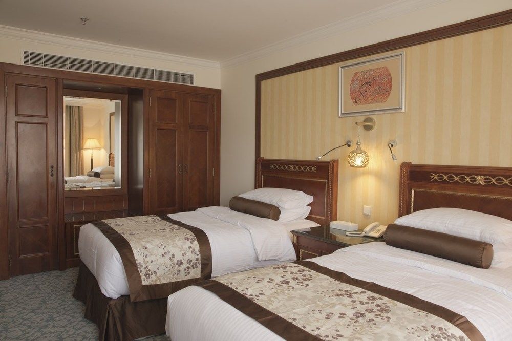 Konoz Al Yam Hotel Jeddah Exterior photo